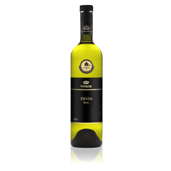Biele víno Devín 2020 z rodinného vinárstva Vinkor z Malých Karpát