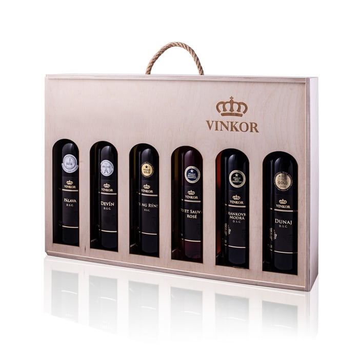 Anticorona mix set - Darčeková drevená kazeta s logom vinárstva Vinkor obsahujúca 6 vín (z toho 1 ružové, 2 červené) - vinkor.sk