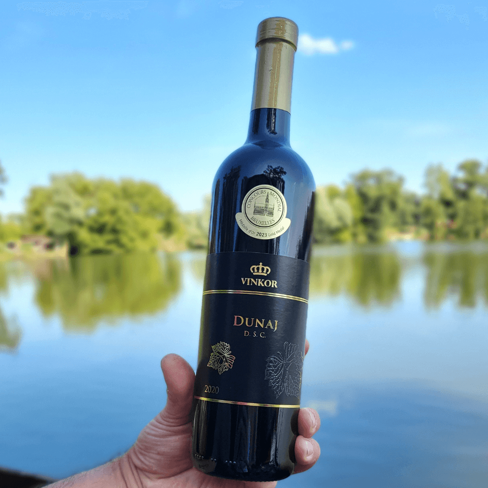 Červené víno Dunaj 2020 z rodinného vinárstva Vinkor
