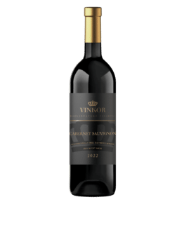 Červené suché víno Cabernet Sauvignon 2022 z rodinného vinárstva Vinkor z Malých Karpát